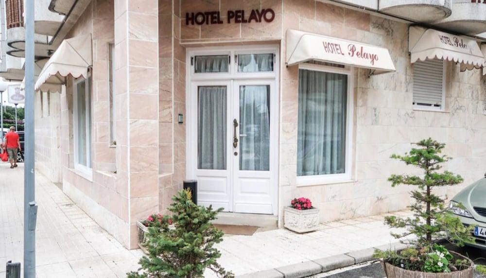 H Pelayo Auto Check-In Rooms Noja Dış mekan fotoğraf